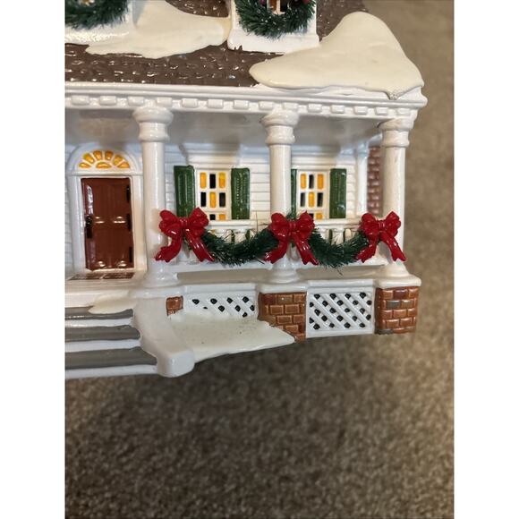 Dept. 56 Snow Village Colonial Revival - Picture 4 of 10